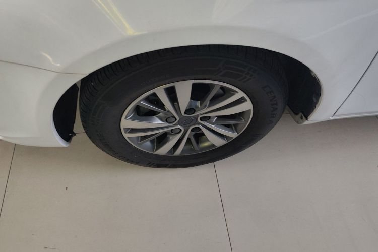 Emgrand 2018 #9 Emgrand 2018 car image #9