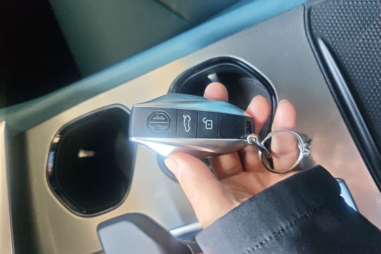 MG 7 2025 изображение автомобиля #9