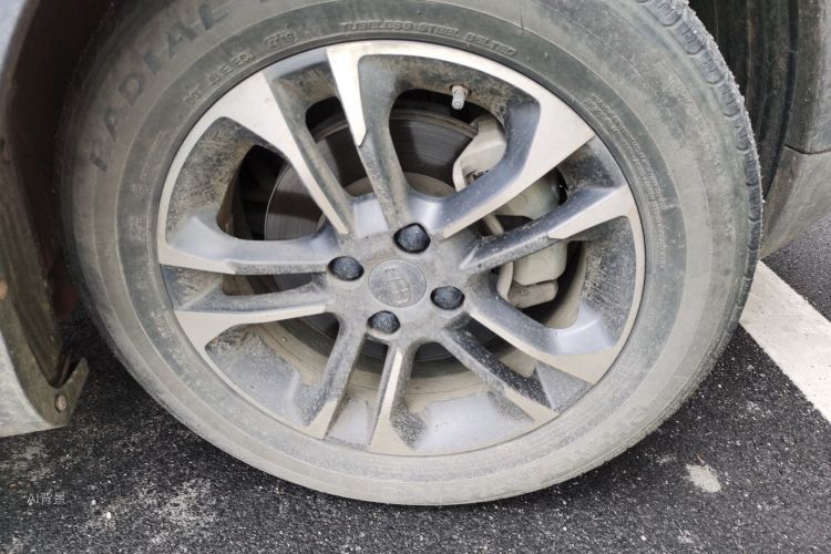 Vision X3 2019 car image #9