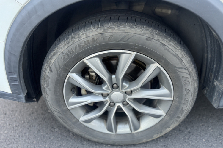 Roewe RX5 2022 изображение автомобиля #9