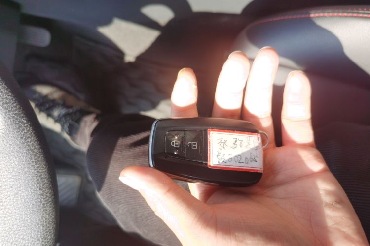 Toyota Izoa 2020 car image #9