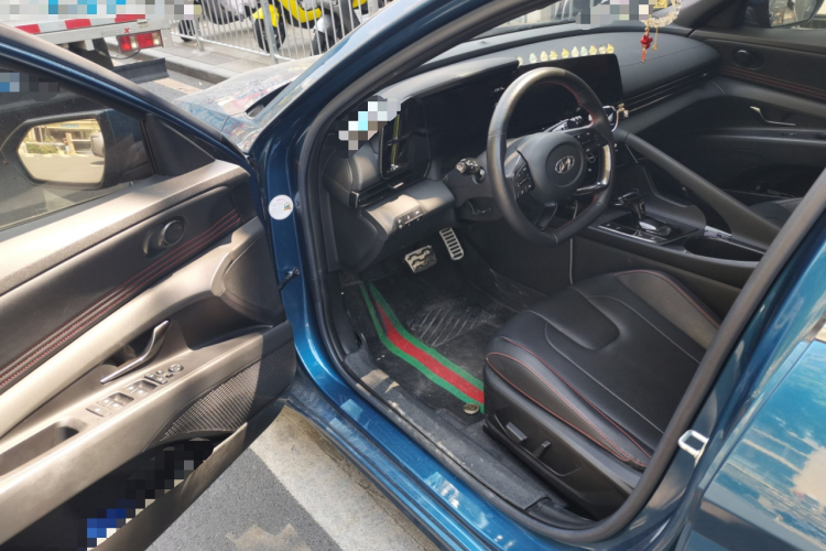 现代 伊兰特 2021 汽车图片 #9