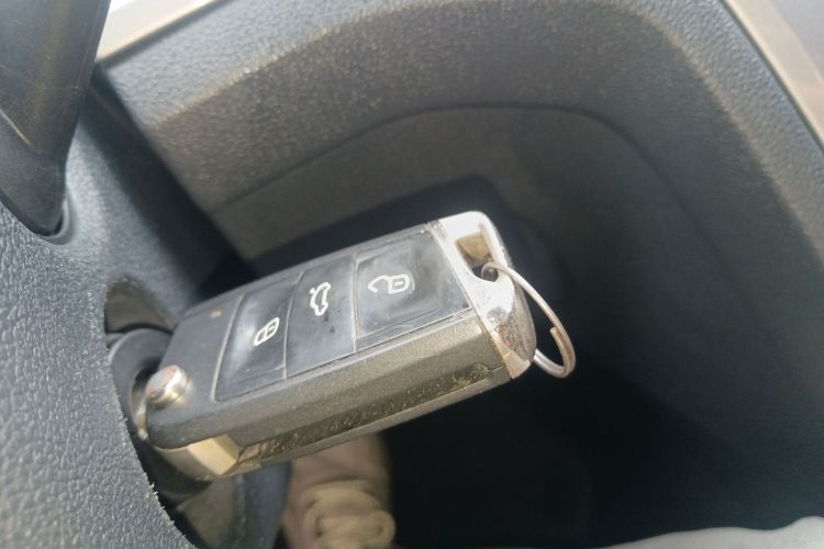 Volkswagen Lamando 2018 immagine di auto #9