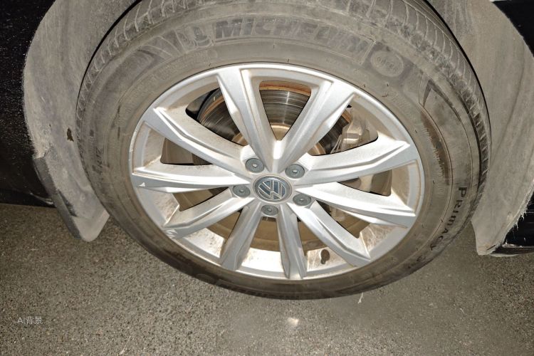 Volkswagen Passat 2017 car image #9