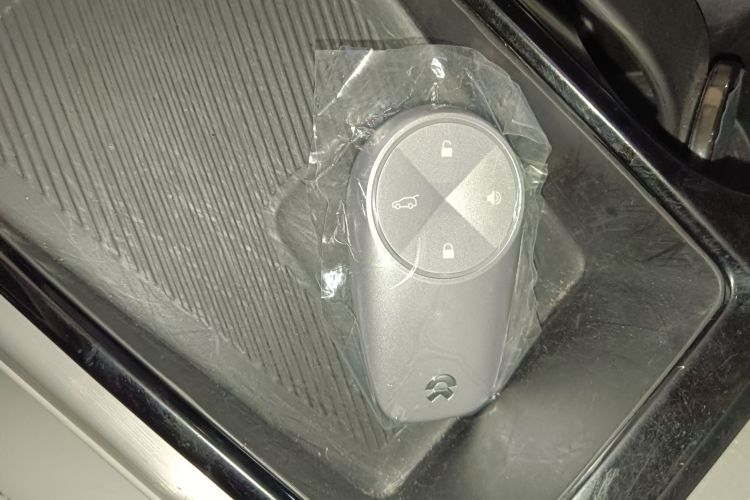 MG ES8 2018 #9 MG ES8 2018 car image #9