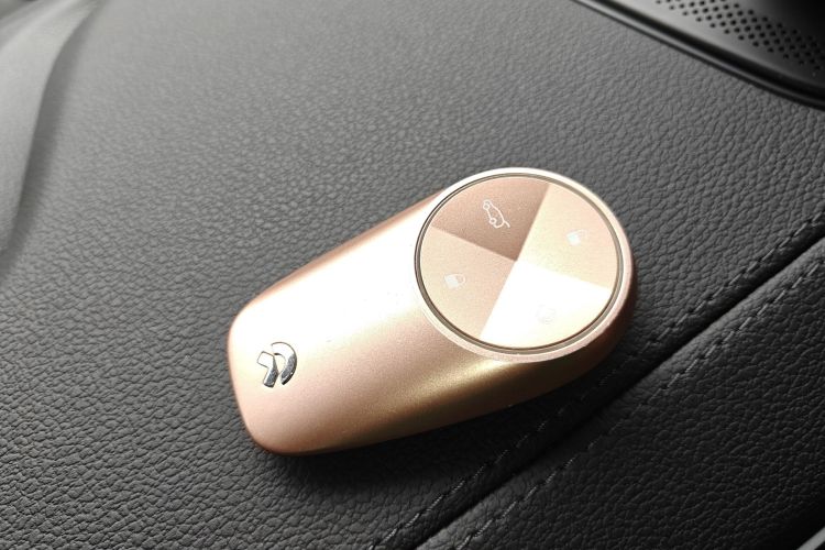 蔚来 蔚来ES8 2021 汽车图片 #9