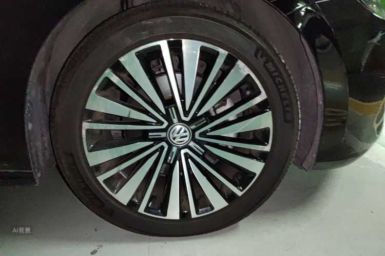Volkswagen Passat 2019 car image #9