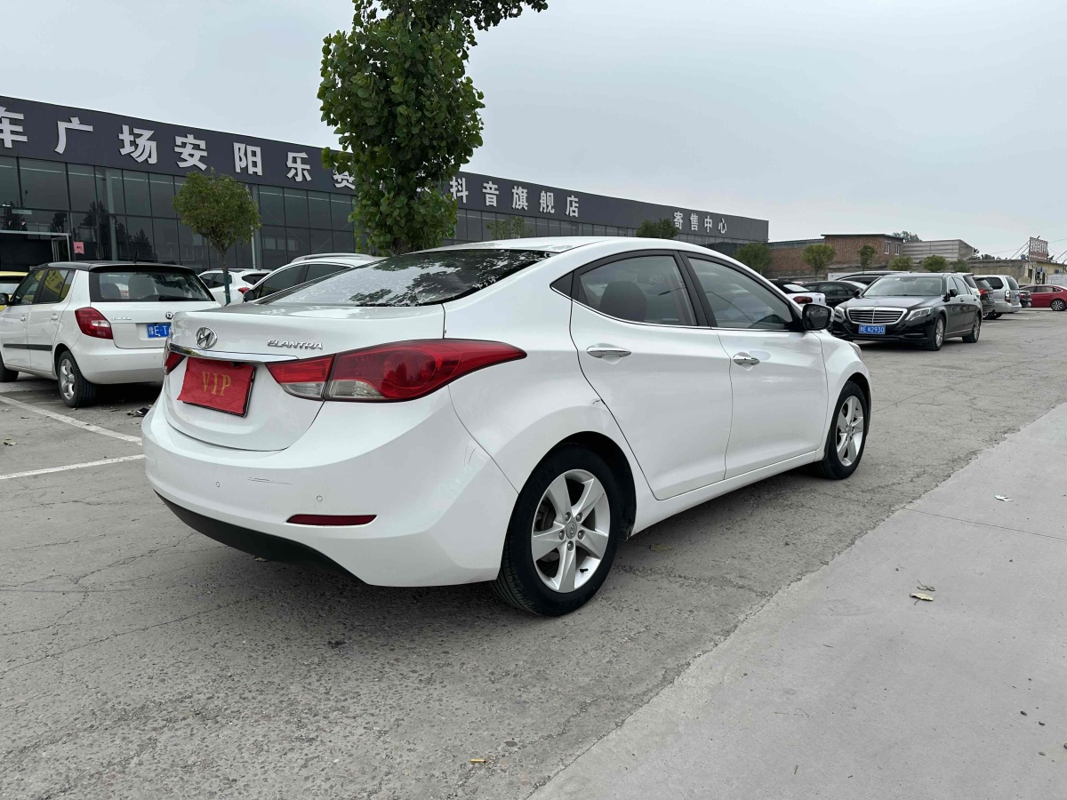 Hyundai Elantra MD 2012 immagine di auto #9