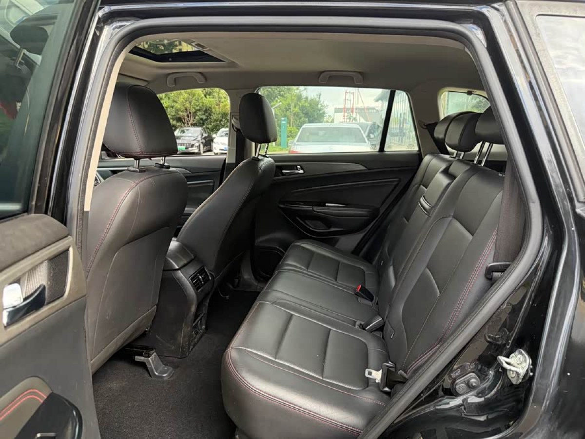 长安 长安CS75 2018 汽车图片 #9