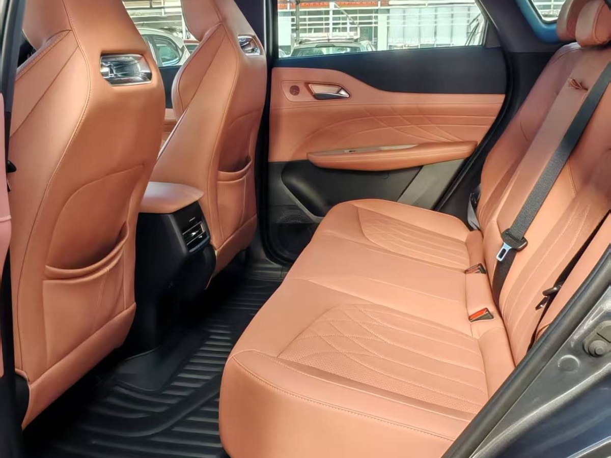 Changan UNI-Z PHEV 2025 car image #9