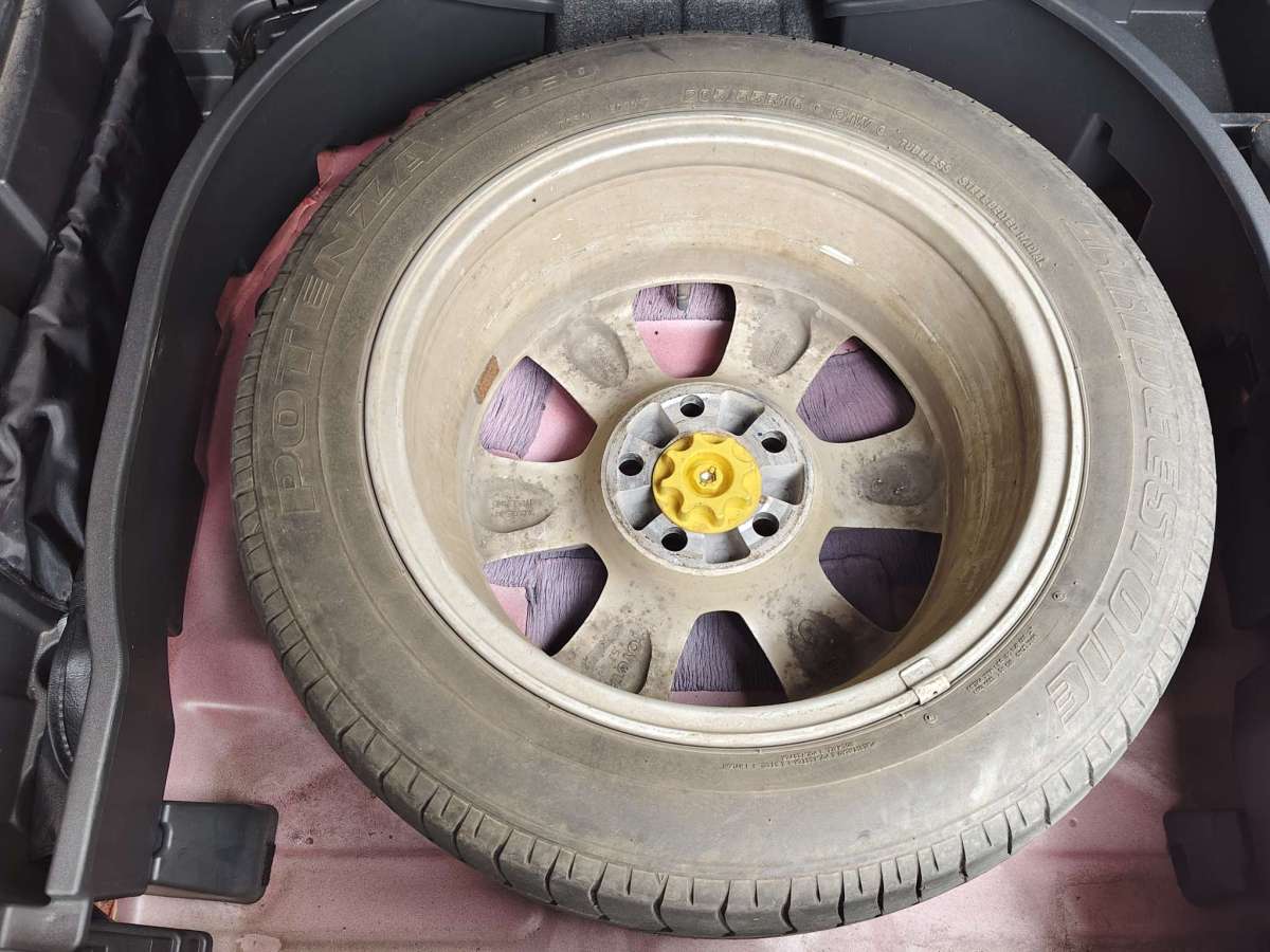 Toyota Zelas 2011 car image #9