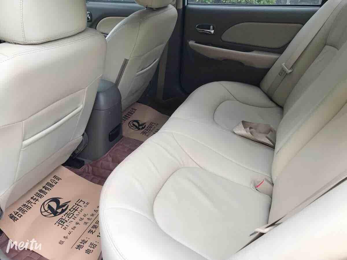 Hyundai moInca 2012 car image #9