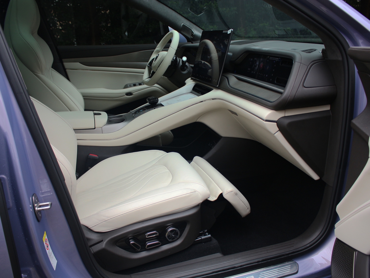 Denza N7 2025 صورة سيارة #9