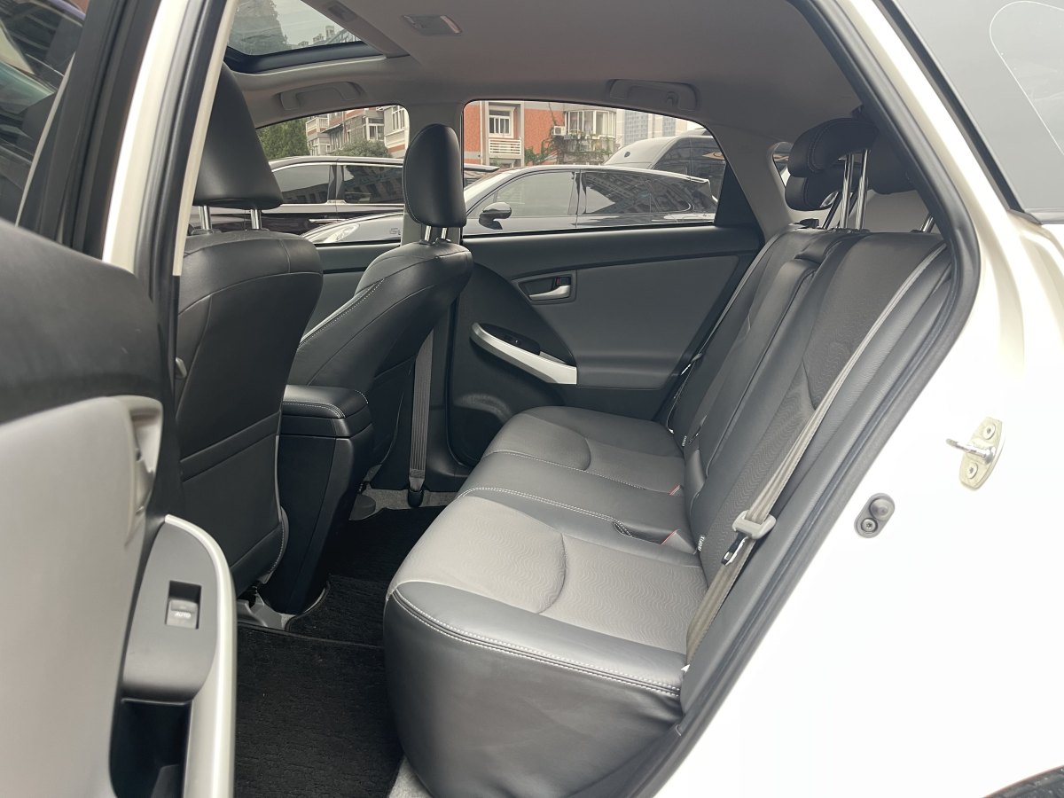 Toyota Prius 2014 imagen de coche #9