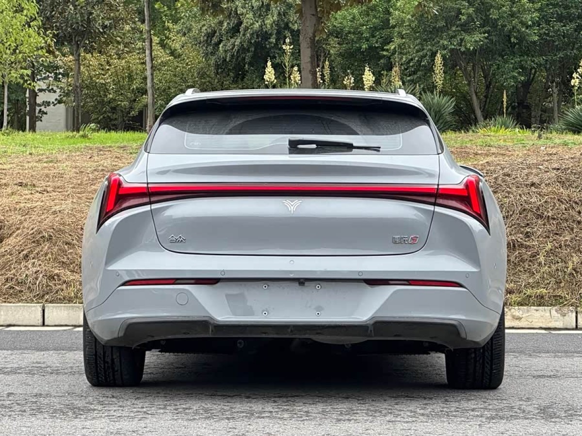 哪吒汽车 哪吒S猎装 2024 汽车图片 #9