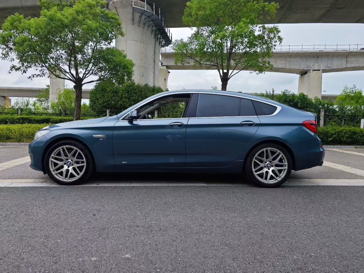 BMW 5 Series GT 2014 immagine di auto #9