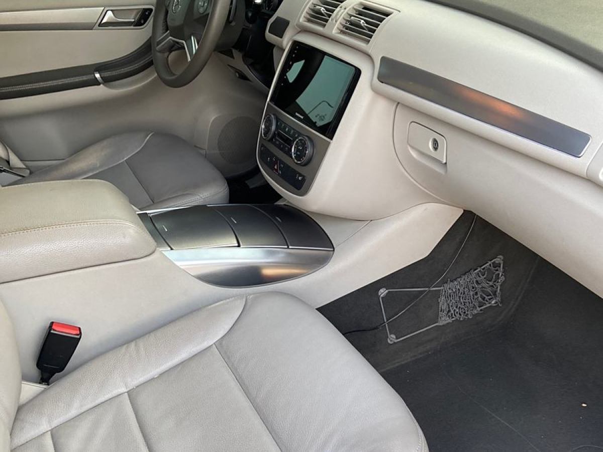 Mercedes-Benz R Class 2014 #9 Mercedes-Benz R Class 2014 car image #9