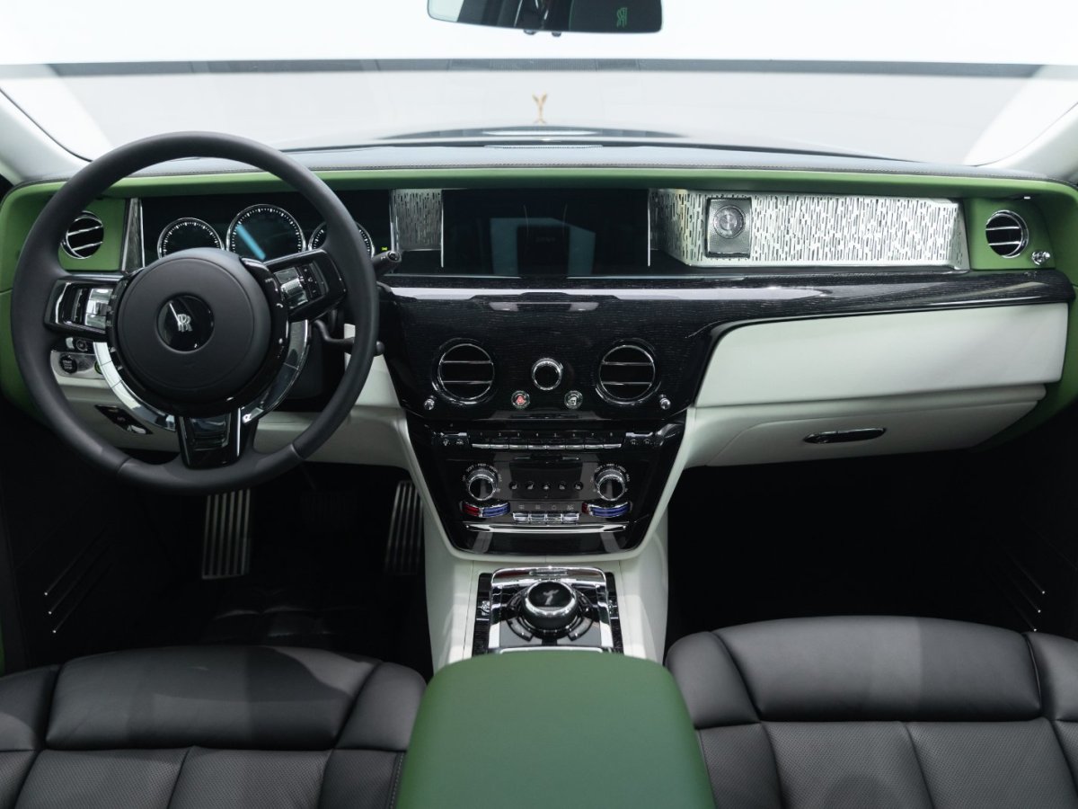 劳斯莱斯 幻影 2022 汽车图片 #9