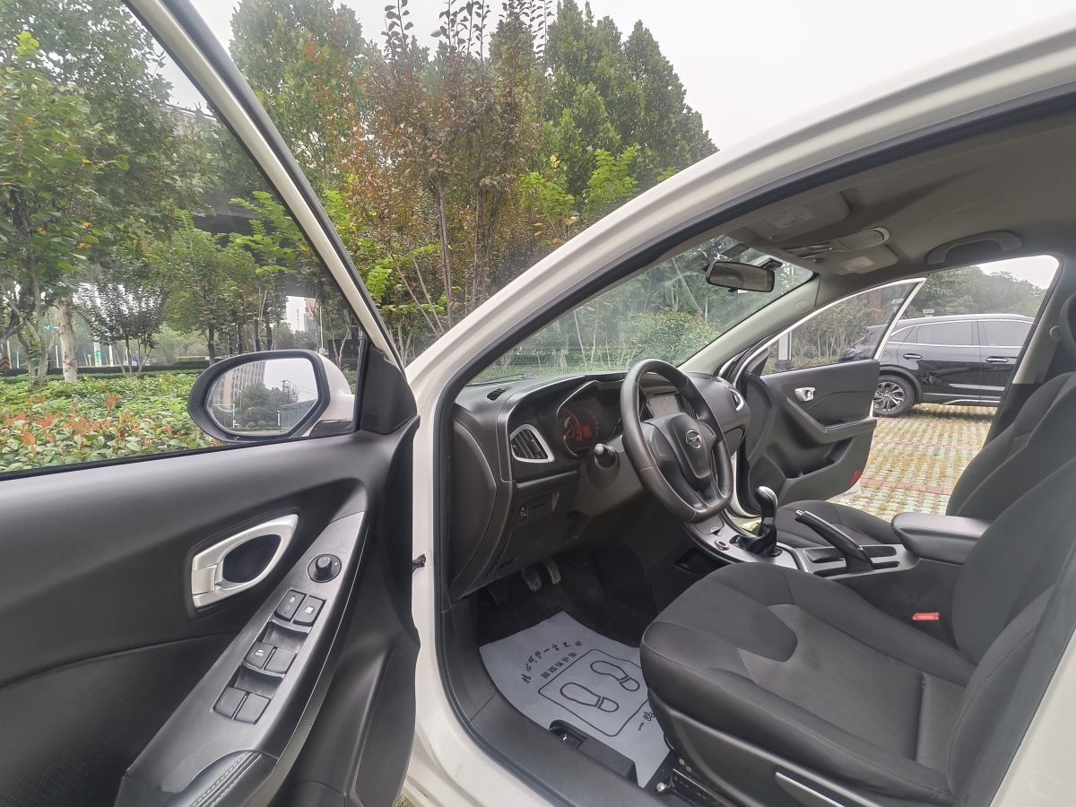 GAC Trumpchi GA3 2014 #9 GAC Trumpchi GA3 2014 car image #9