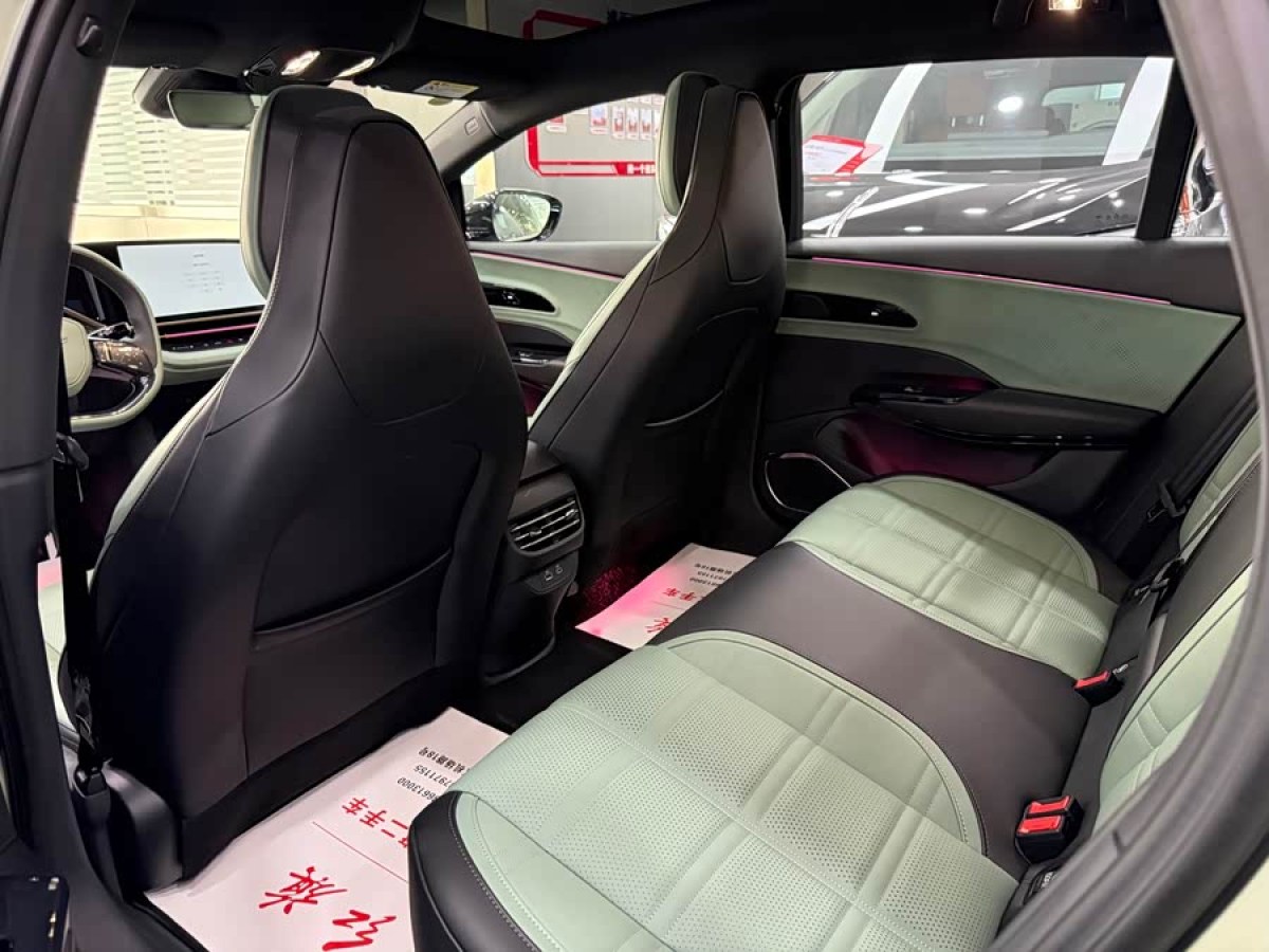 HongQi EH7 2024 #9 HongQi EH7 2024 car image #9