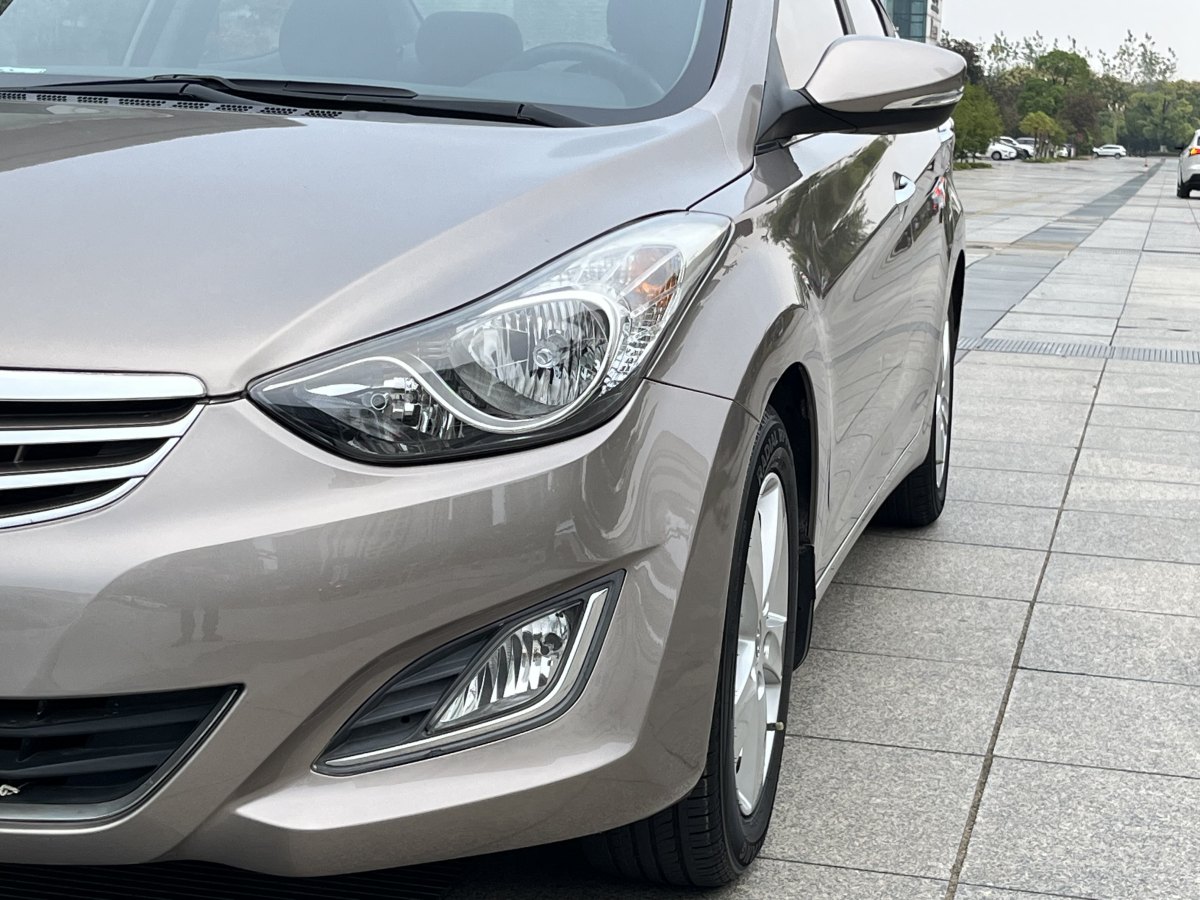 Hyundai Elantra MD 2013 car image #9