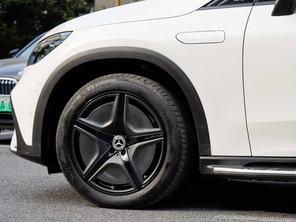 Mercedes-Benz EQE SUV 2025 #9 Mercedes-Benz EQE SUV 2025 car image #9