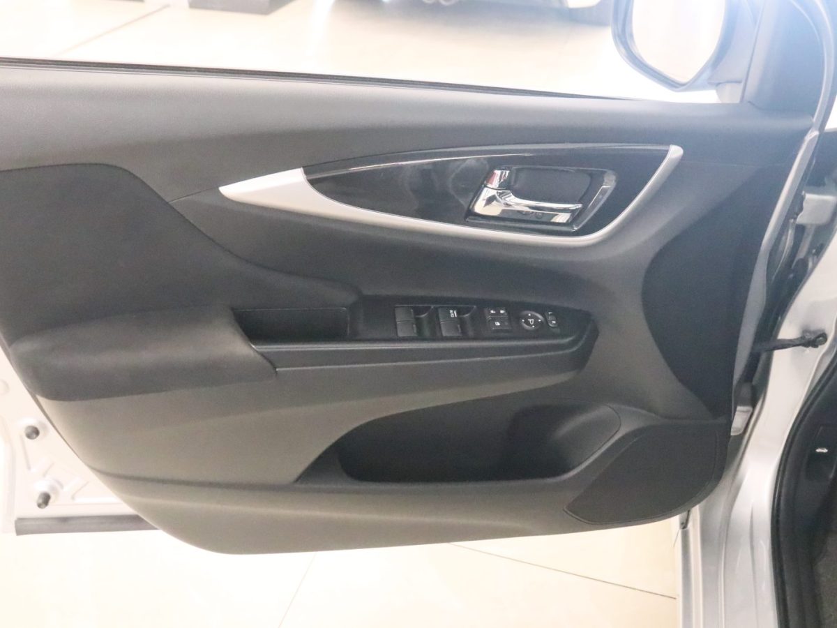 Honda Crider 2015 #9 Honda Crider 2015 car image #9