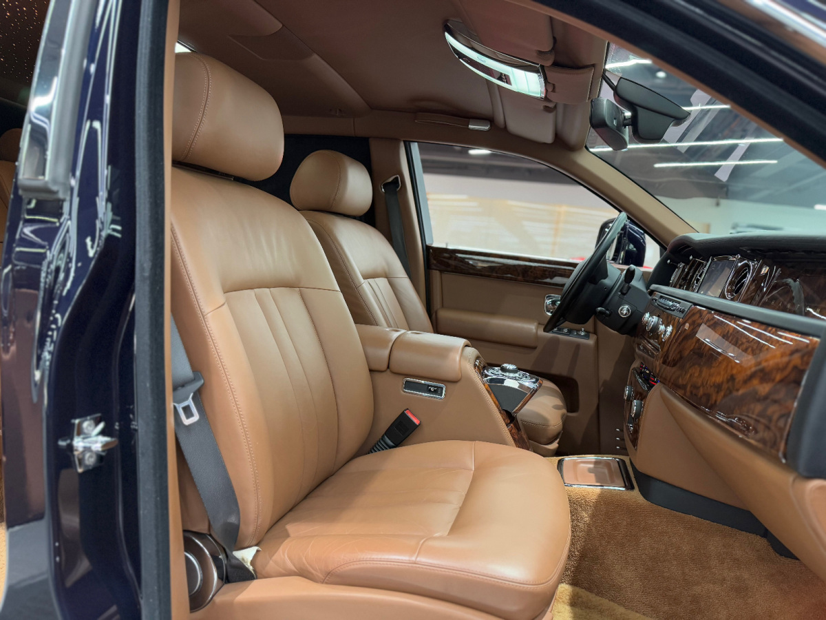 劳斯莱斯 幻影 2015 汽车图片 #9