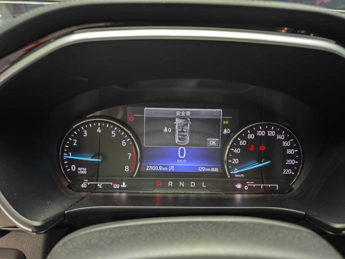 Ford Escape 2024 immagine di auto #9