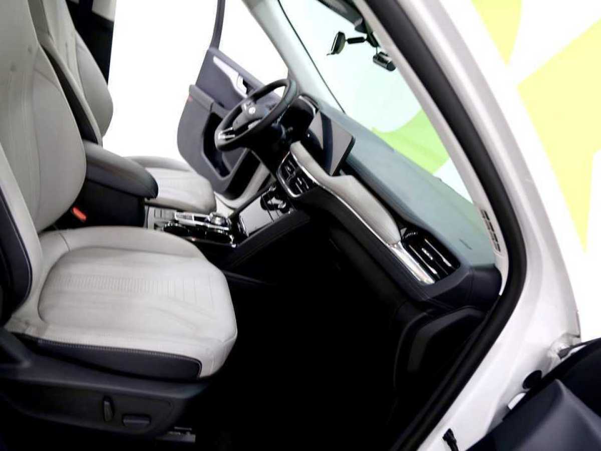 Ford Escape 2022 immagine di auto #9