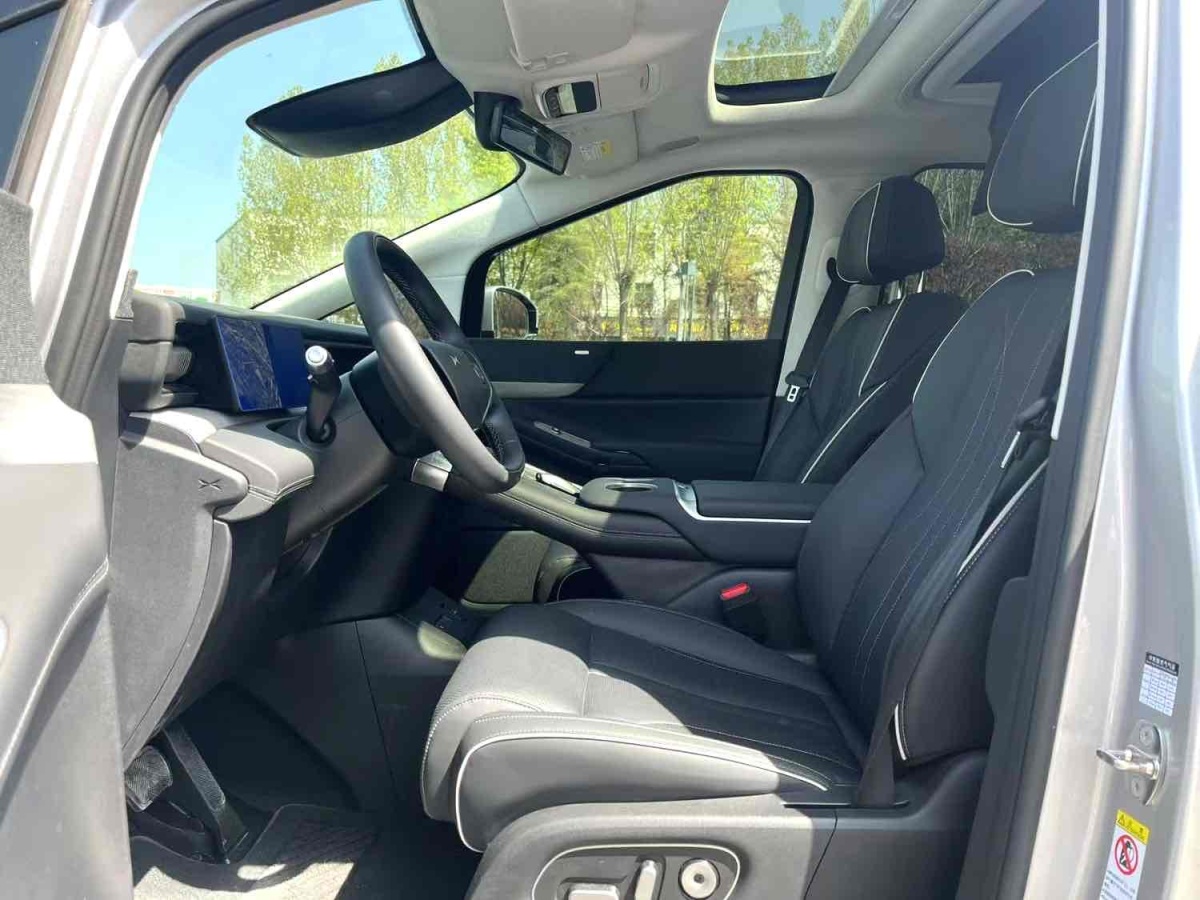 Xpeng X9 2024 #9 Xpeng X9 2024 immagine di auto #9