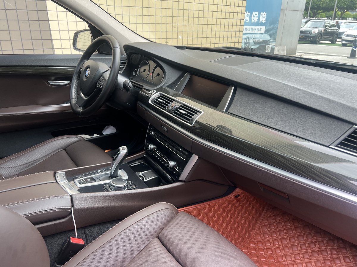 BMW 5 Series GT 2016 #9 BMW 5 Series GT 2016 صورة سيارة #9