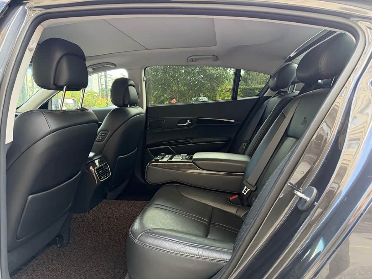 Kia K9 2015 صورة سيارة #9