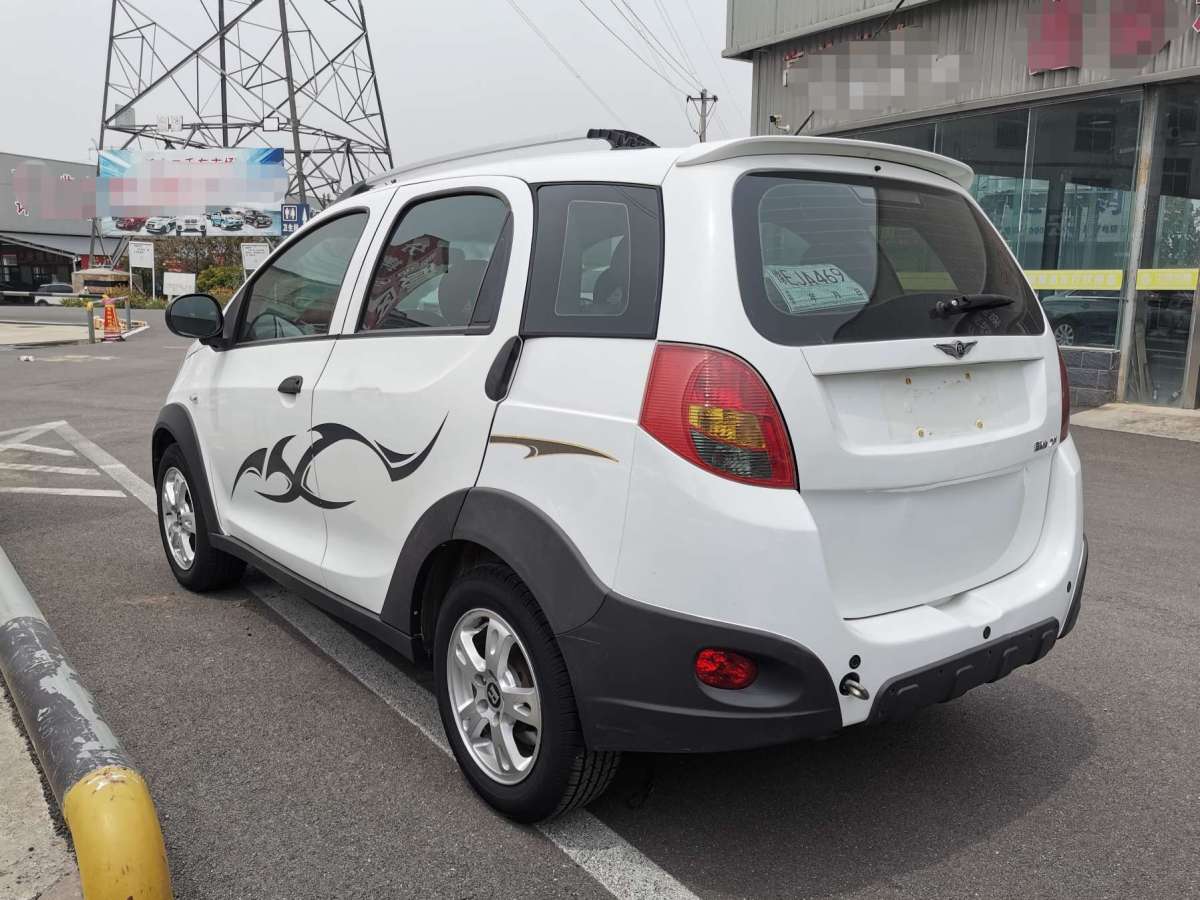 Chery X1 2012 car image #9