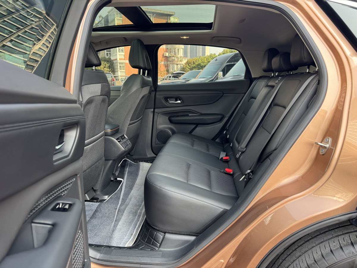 日产 ARIYA艾睿雅 2023 汽车图片 #9