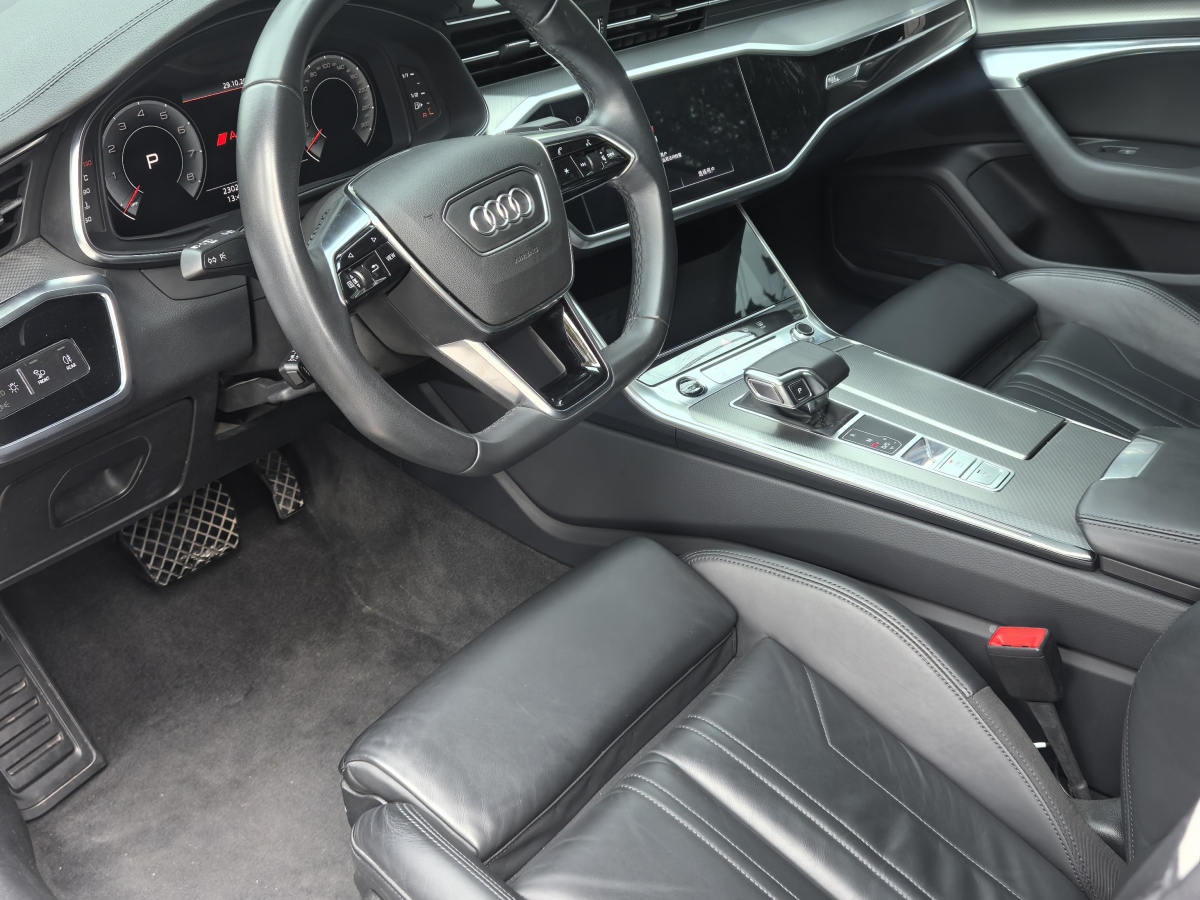 Audi A7 2023 car image #9