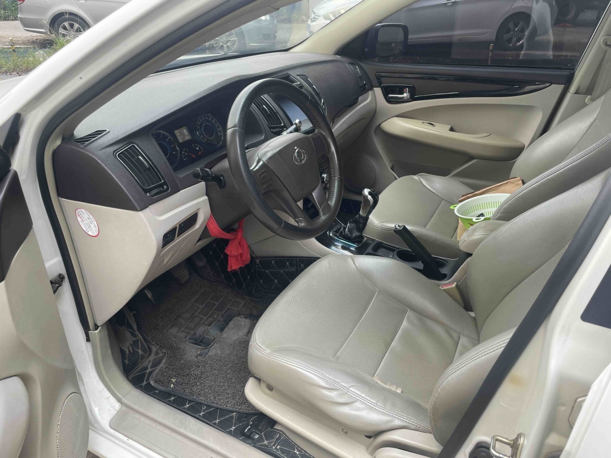 GEELY GC7 2012 immagine di auto #9