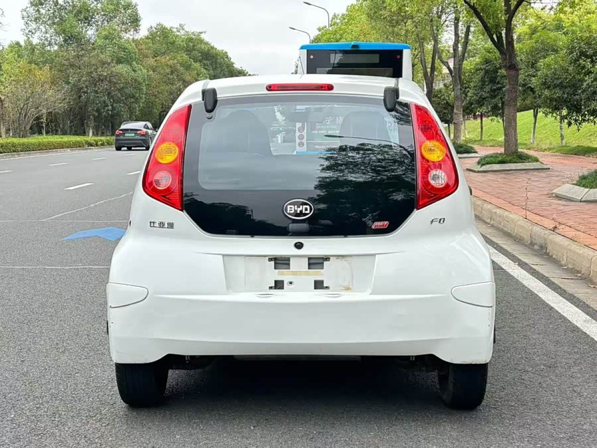 BYD F0 2017 car image #9