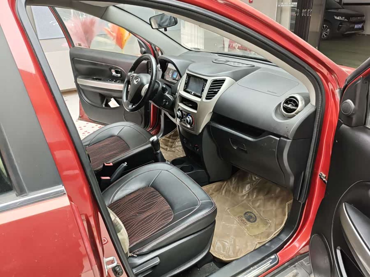 Great Wall M4 2012 car image #9