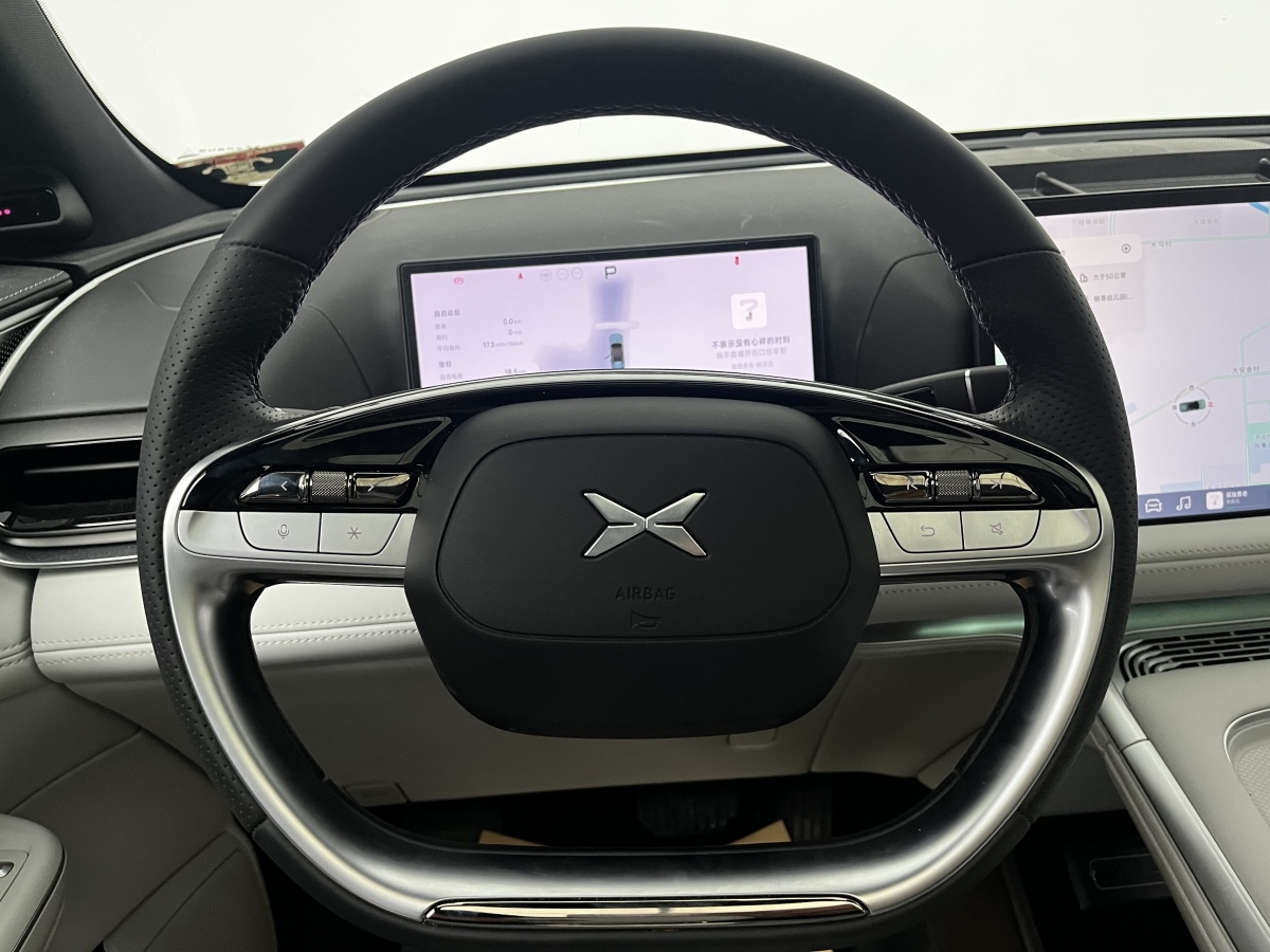 Xpeng G9 2023 immagine di auto #9