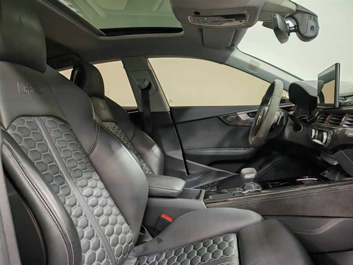 Audi RS 5 2024 car image #9