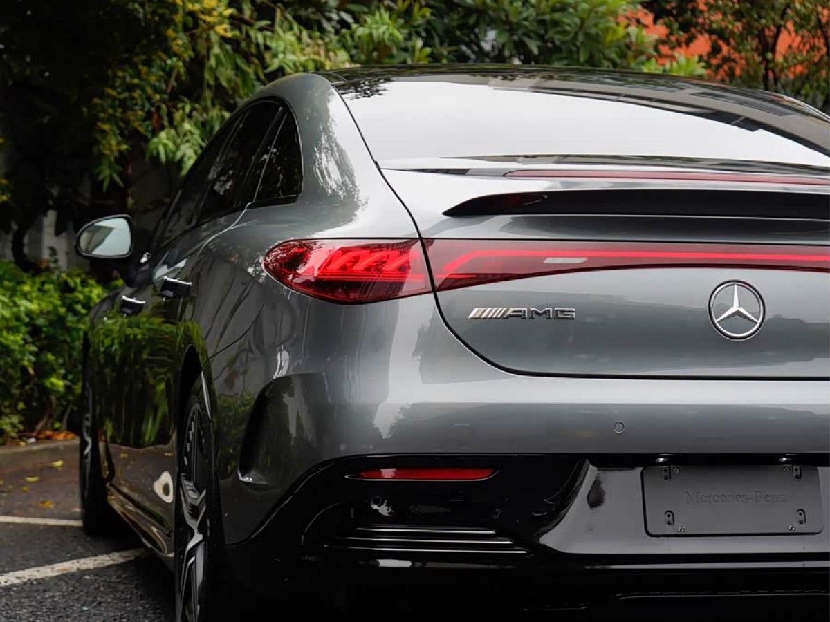 Mercedes-Benz EQE AMG 2023 #9 Mercedes-Benz EQE AMG 2023 صورة سيارة #9