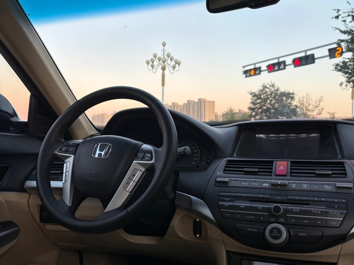 Honda CROSSTOUR 2014 immagine di auto #9