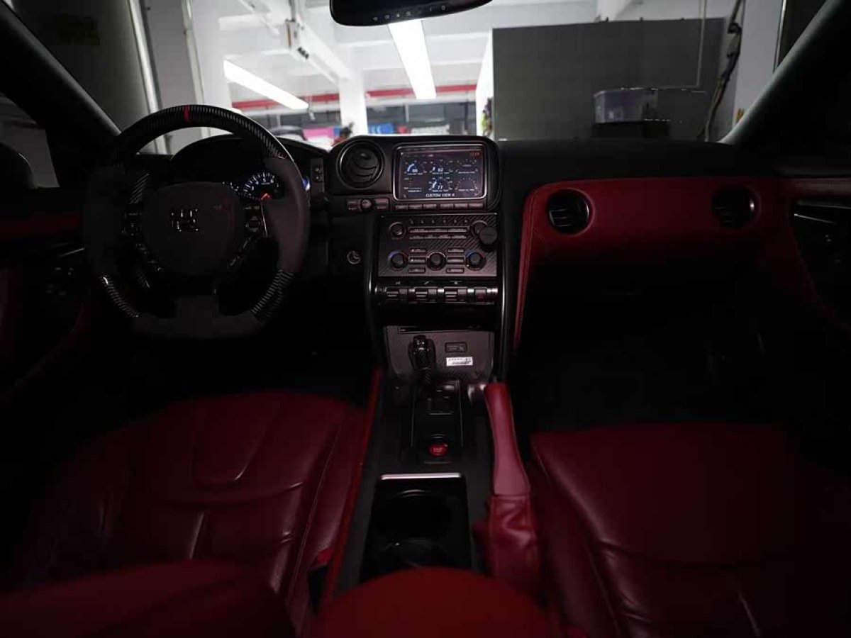 日产 日产GT-R 2017 汽车图片 #9