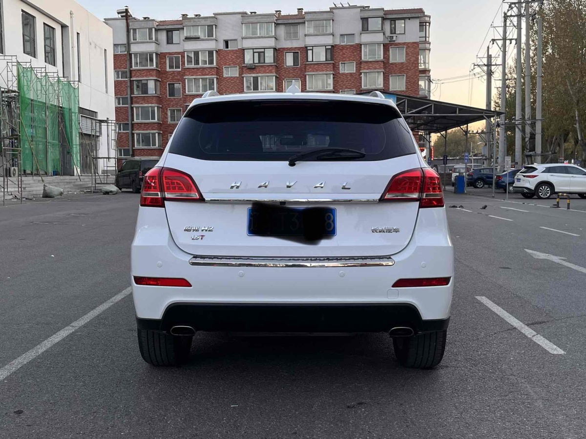 Haval H2 2015 #9 Haval H2 2015 car image #9