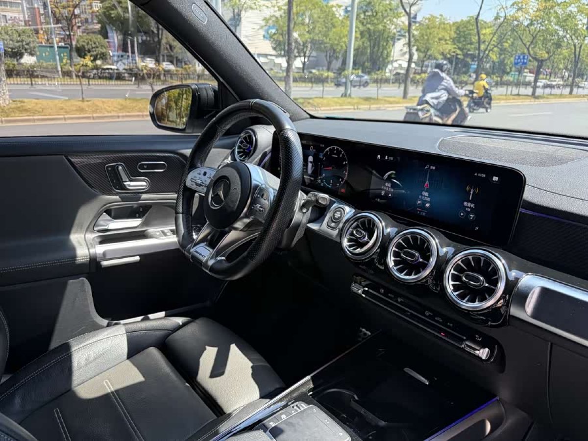 Mercedes-Benz GLB AMG 2021 car image #9