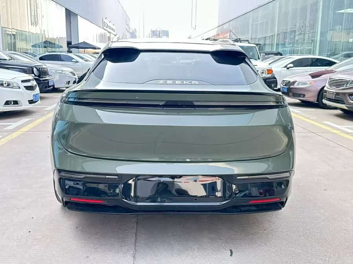 极氪 极氪007GT 2025 汽车图片 #9