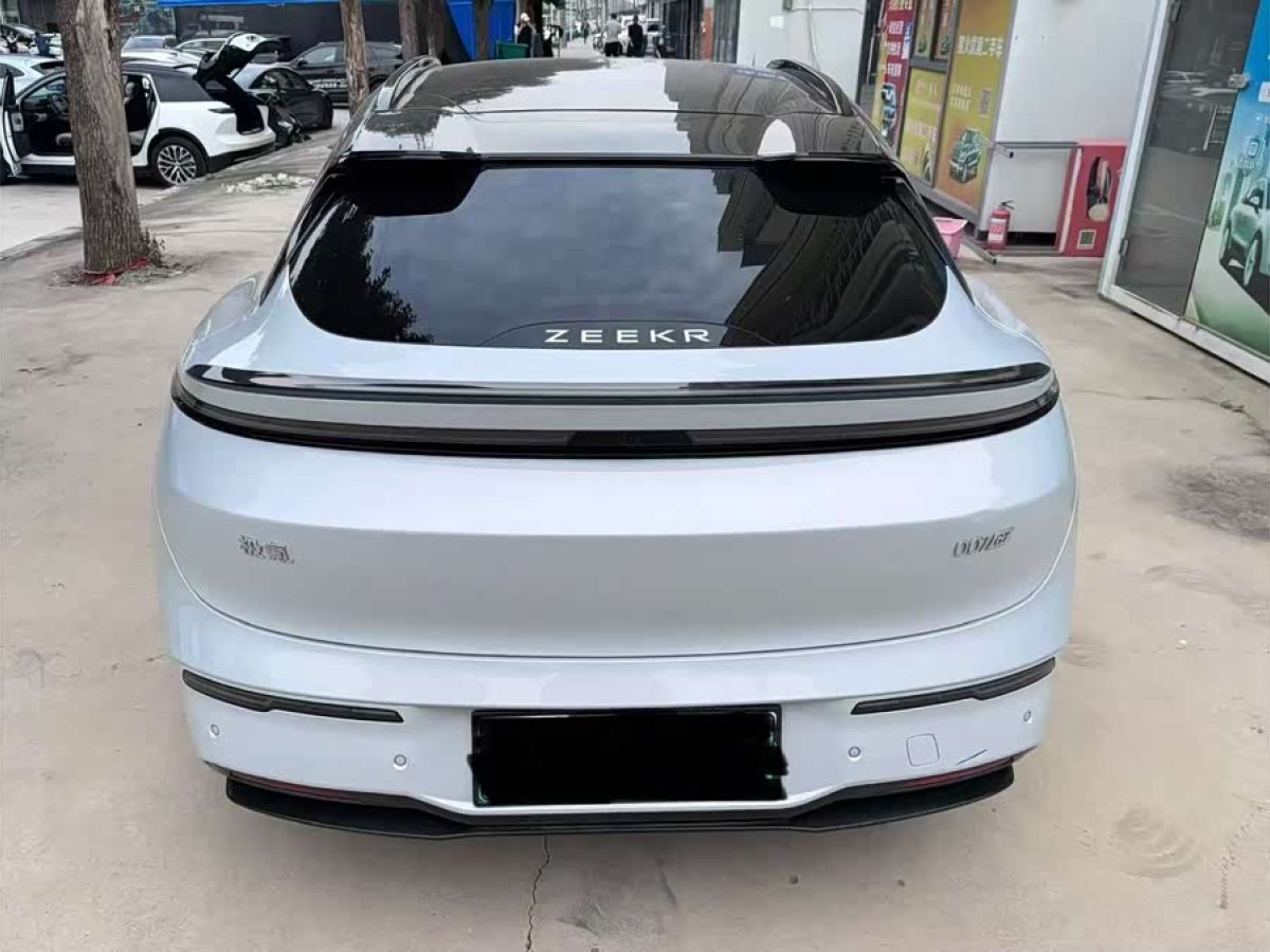 极氪 极氪007GT 2025 汽车图片 #9