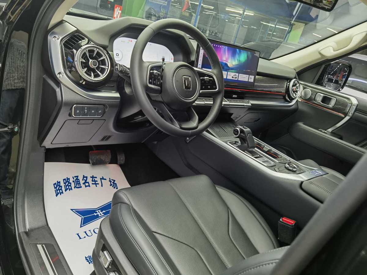 Tank 400 New Energy 2024 #9 Tank 400 New Energy 2024 car image #9