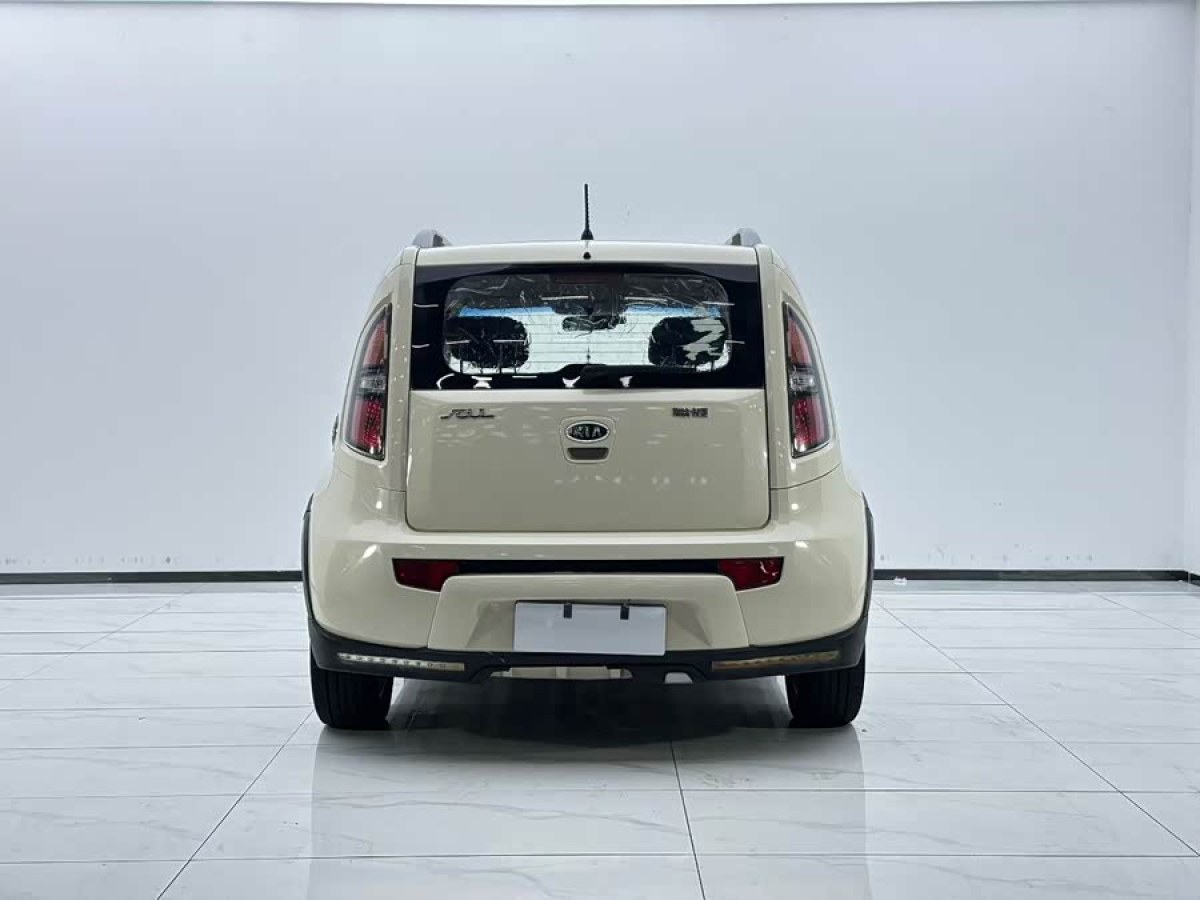 Kia Soul 2013 imagen de coche #9